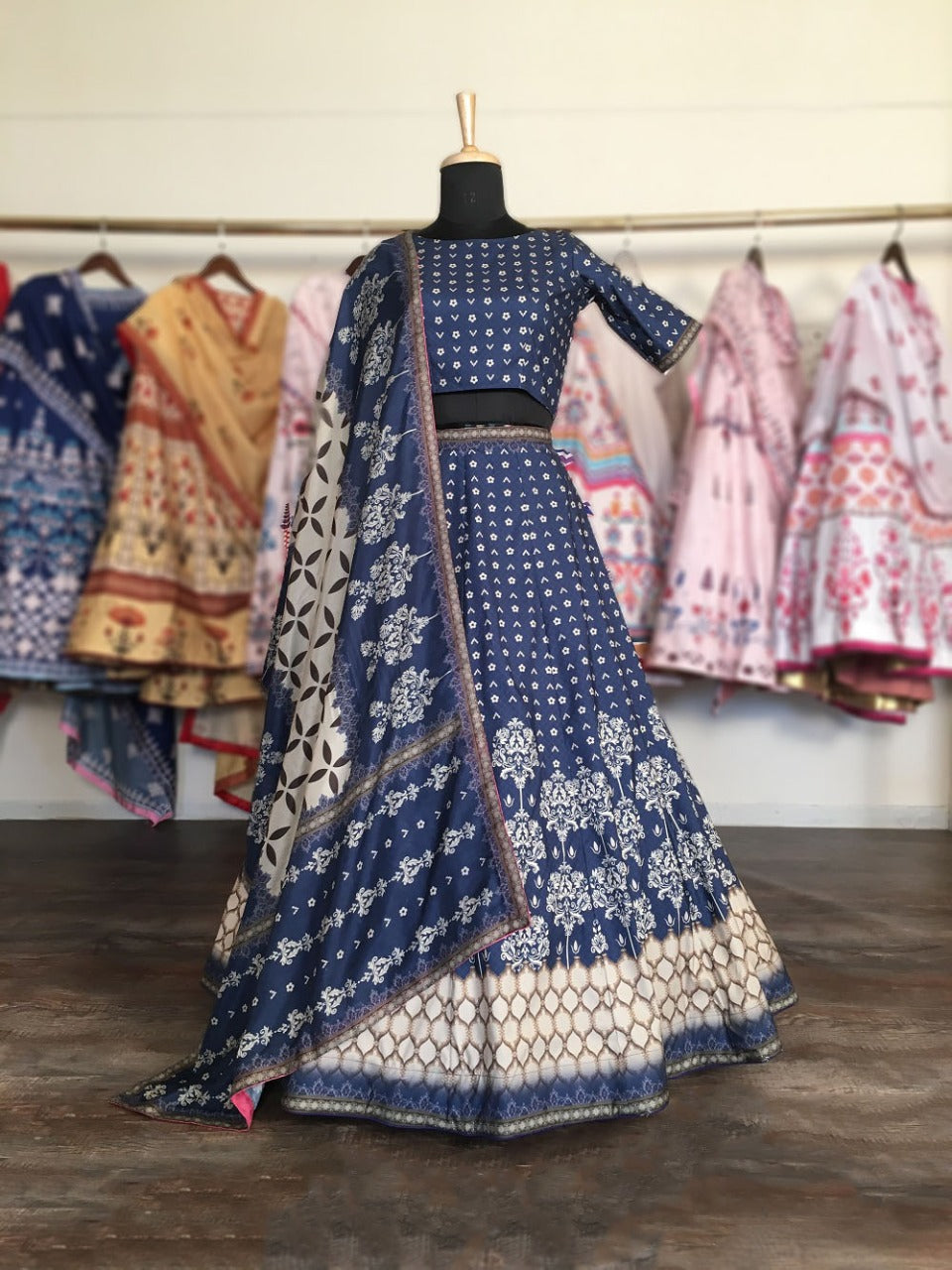 Vaishali Silk Lehenga Choli and Dupatta