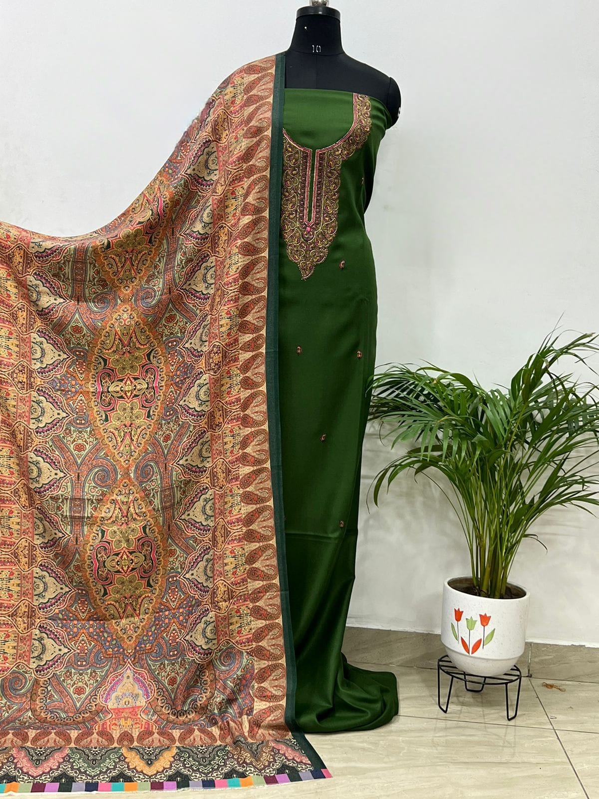 Weaved Pashmina Kani Suits