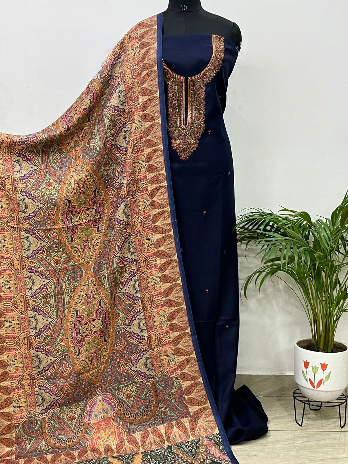 Weaved Pashmina Kani Suits