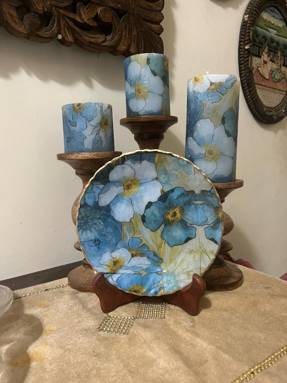 Ceramic Plate with Stand
