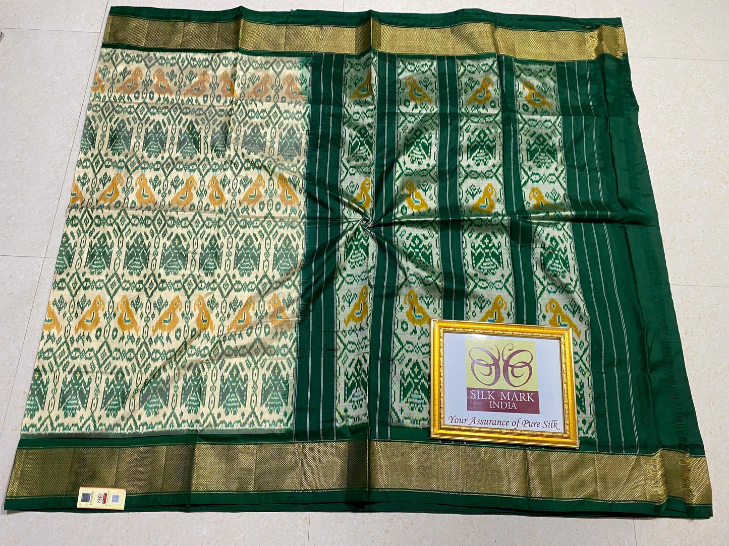 Double weaved kaddi border pattu sarees