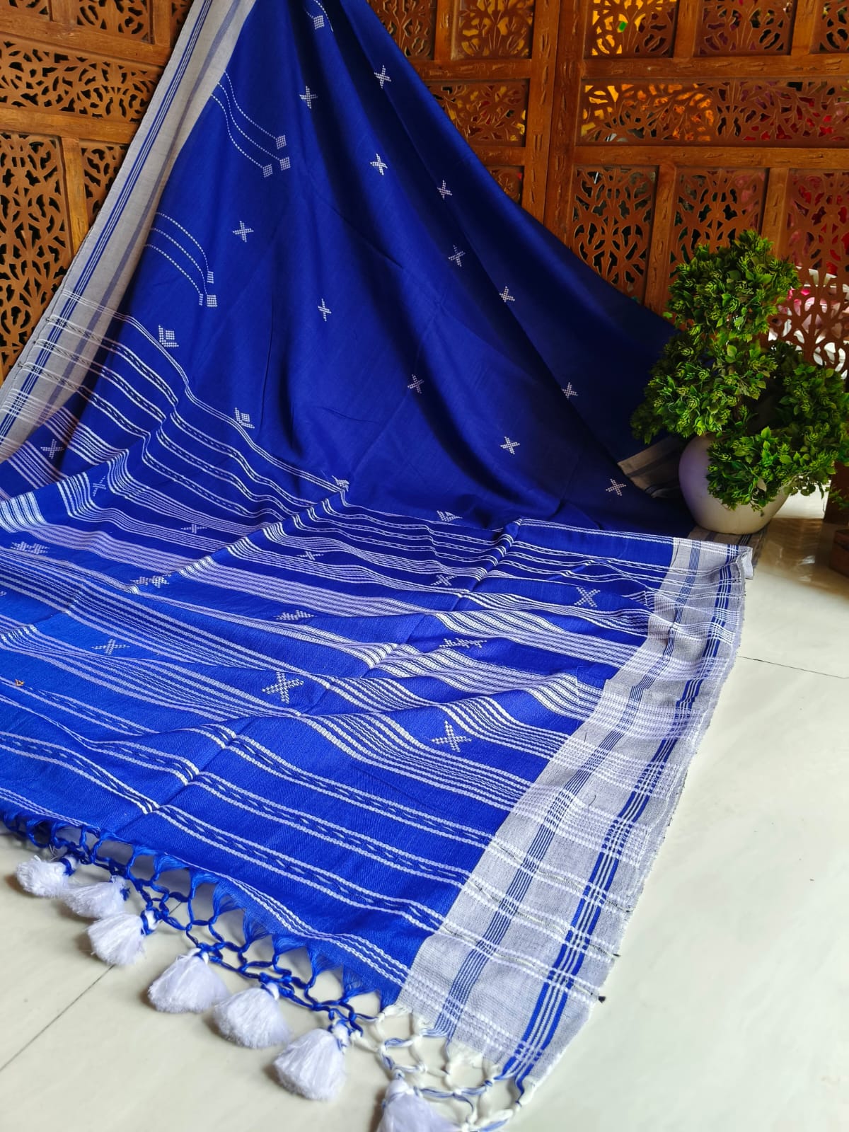 Bhujodi looks bengal handloom saree