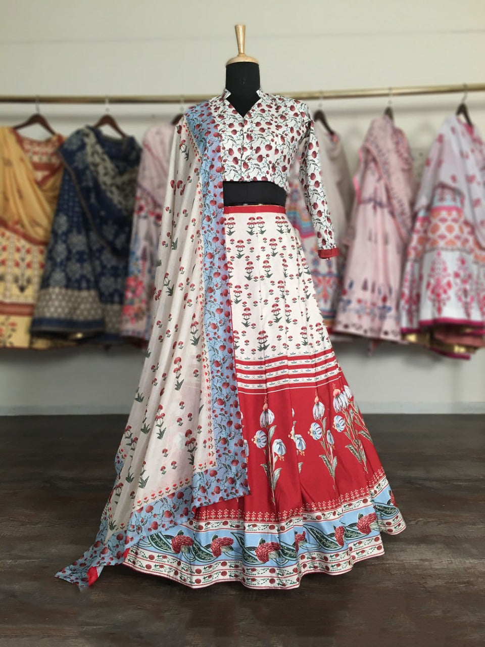 Vaishali Silk Lehenga Choli and Dupatta