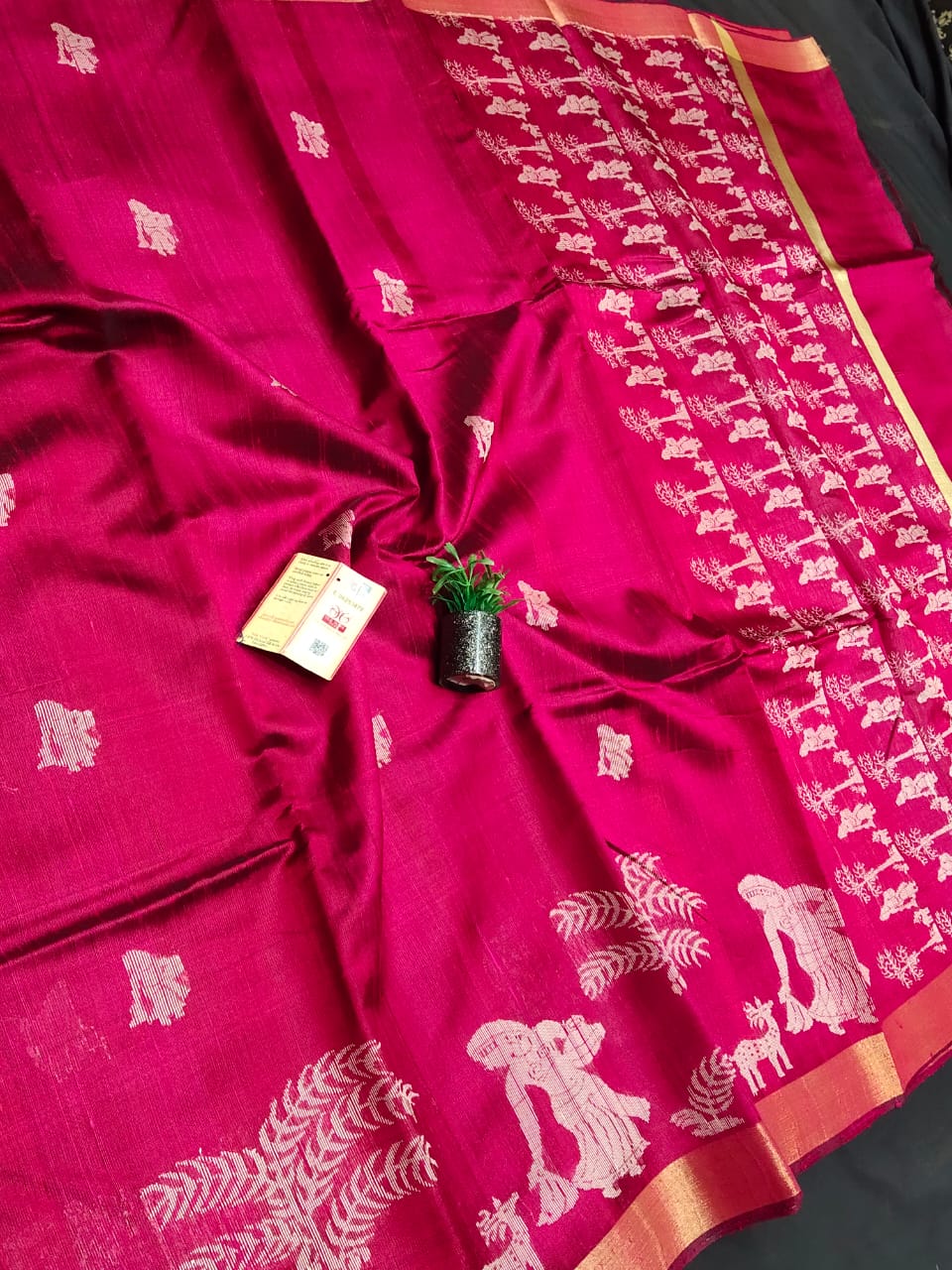 Pure silk saree with tribal art border