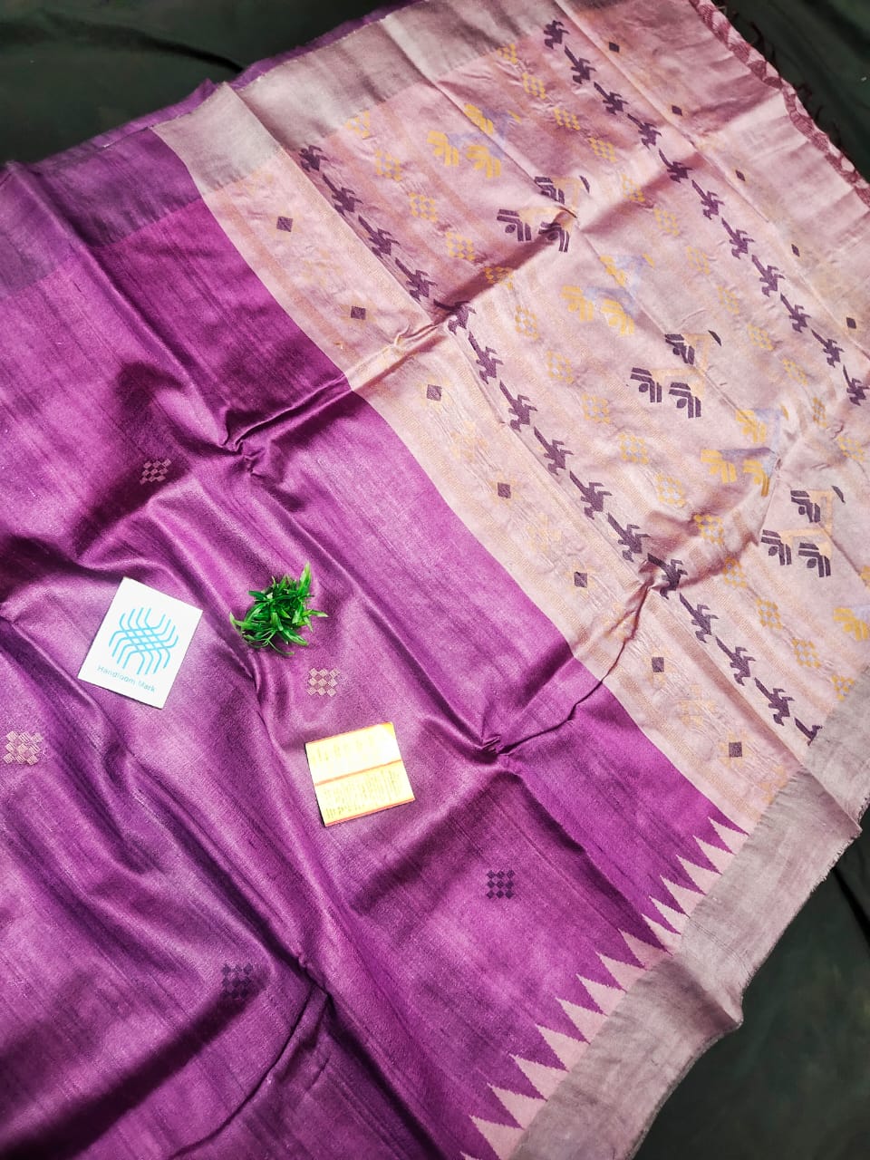 Pure tussar Silk saree with Dolabedi pallu