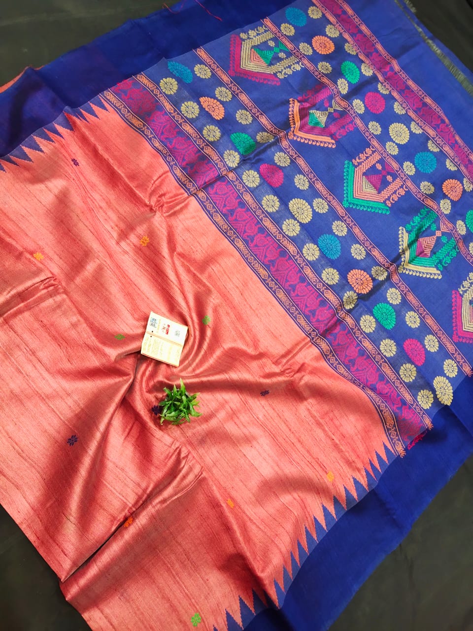 Pure tussar Silk saree with Dolabedi pallu