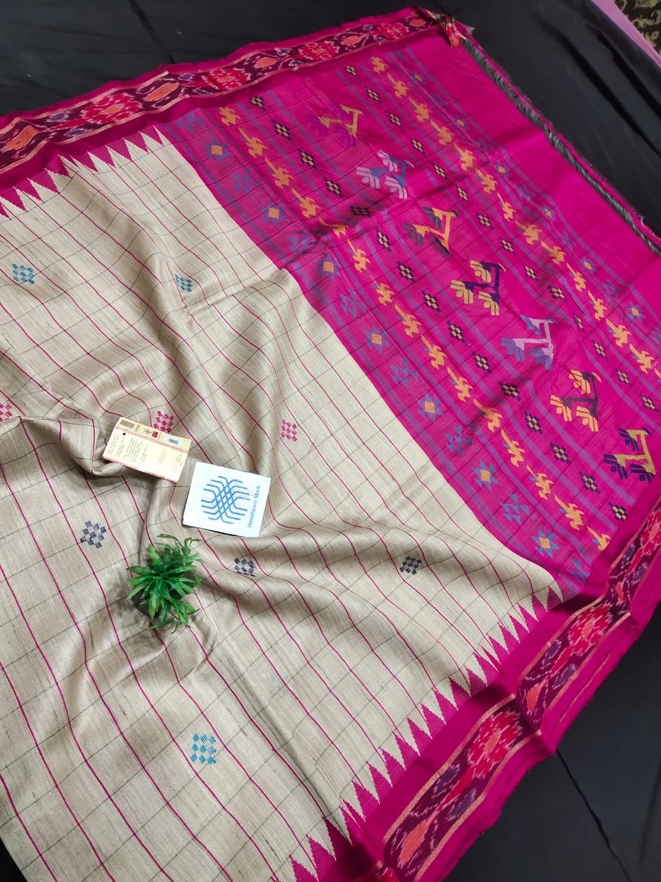 Pure tussar Silk saree with Dolabedi pallu