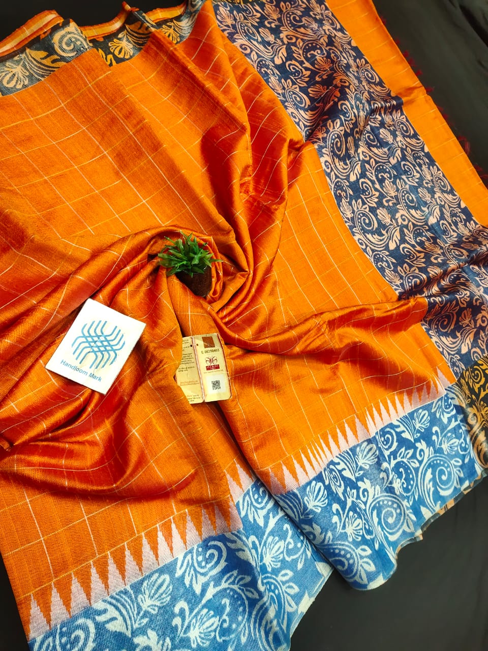 Pure raw silk Saree without blouse