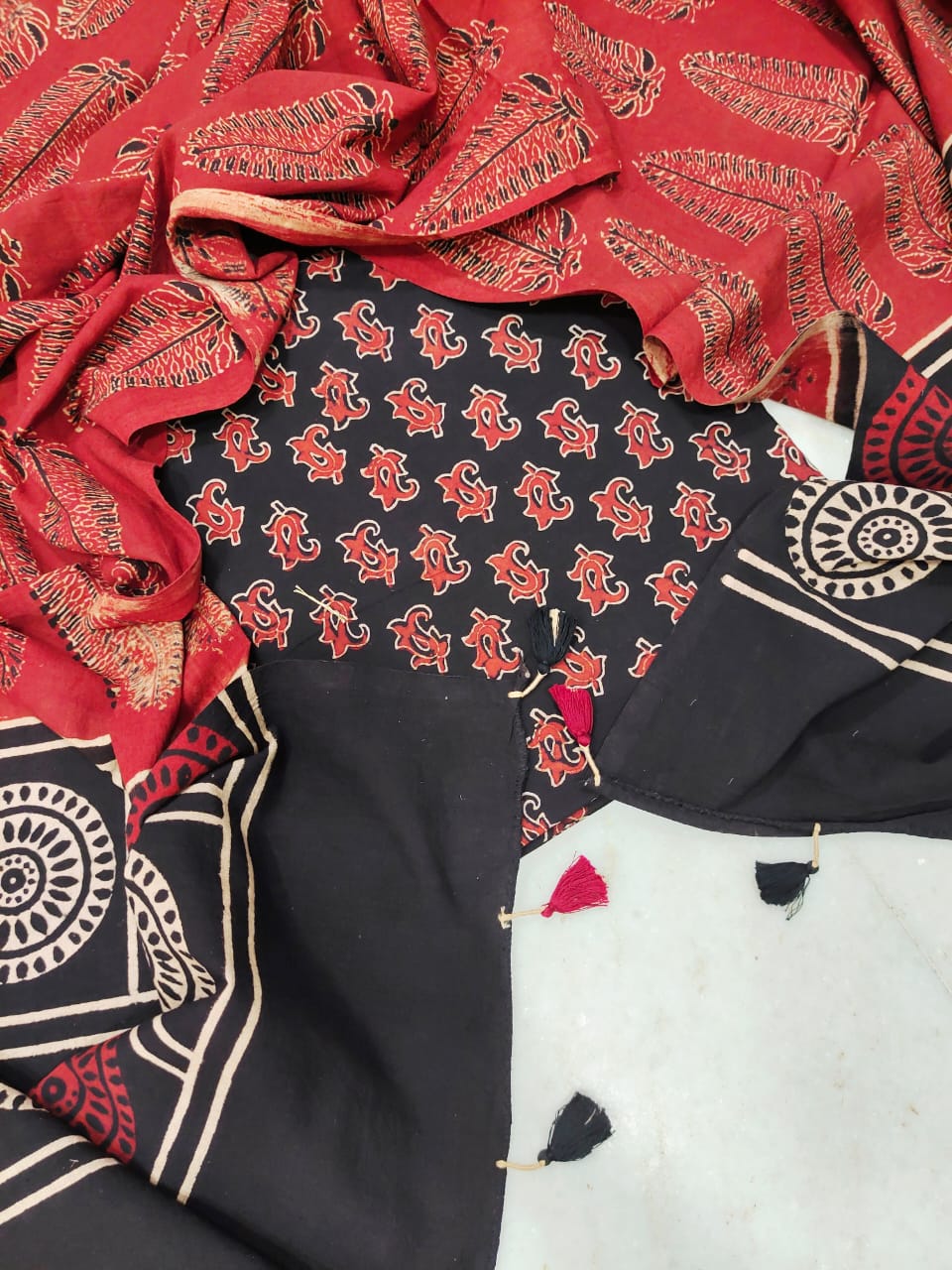 Ajrakh print cotton kurta and dupatta