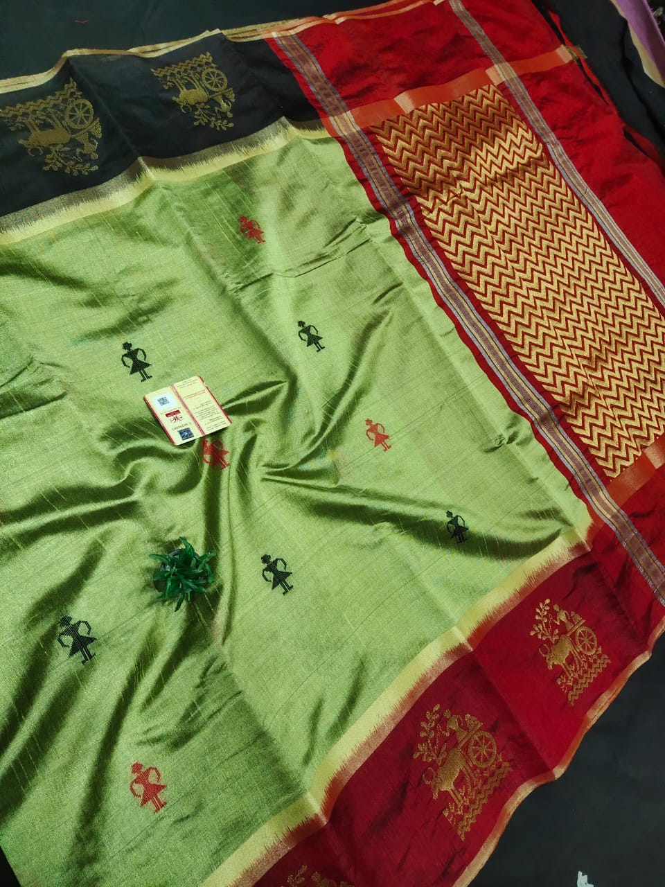 Raw Silk Saree with Bandhini Ganga Jamuna Border