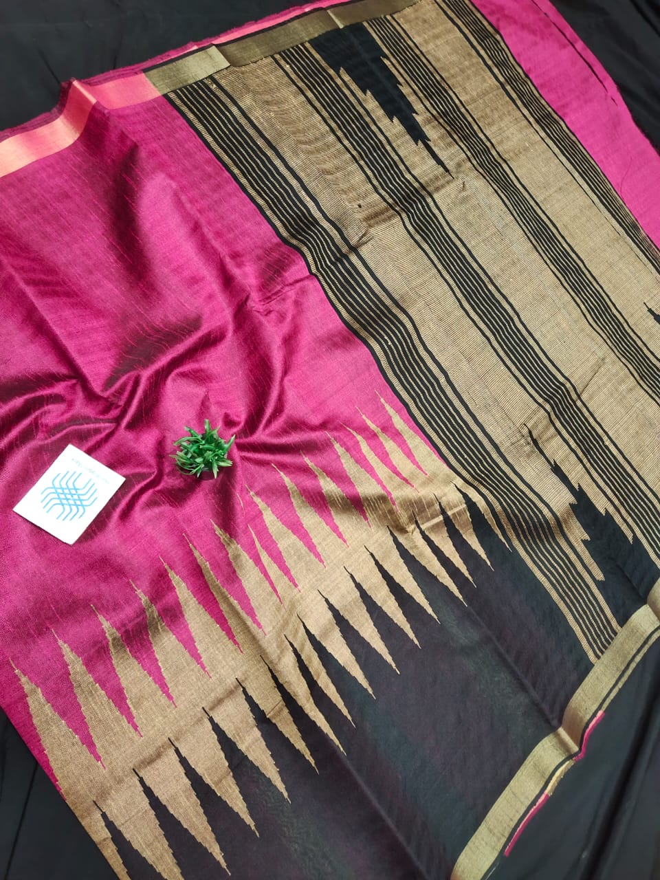 Semi raw silk saree with tiranga temple half and half design