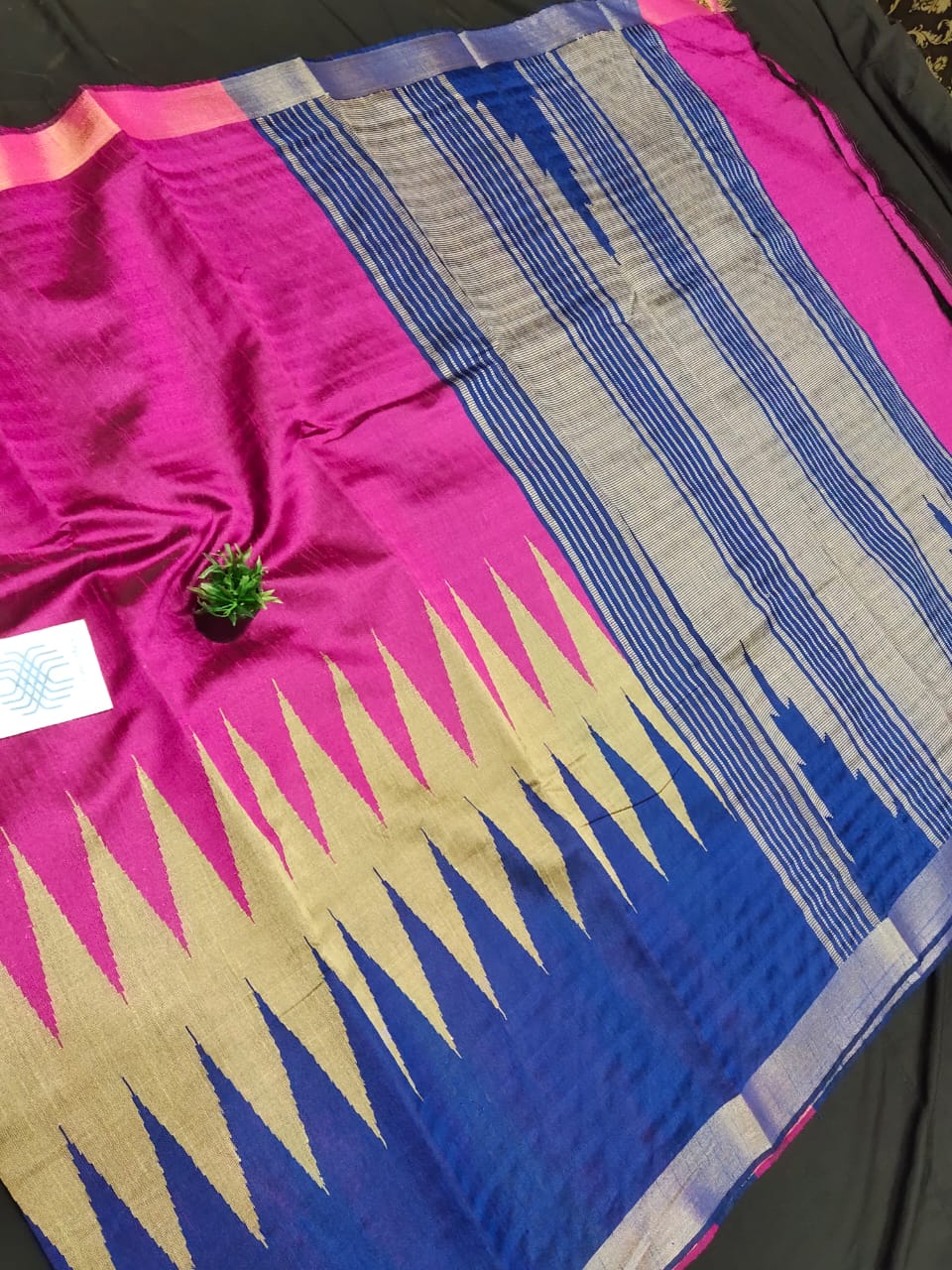 Semi raw silk saree with tiranga temple half and half design
