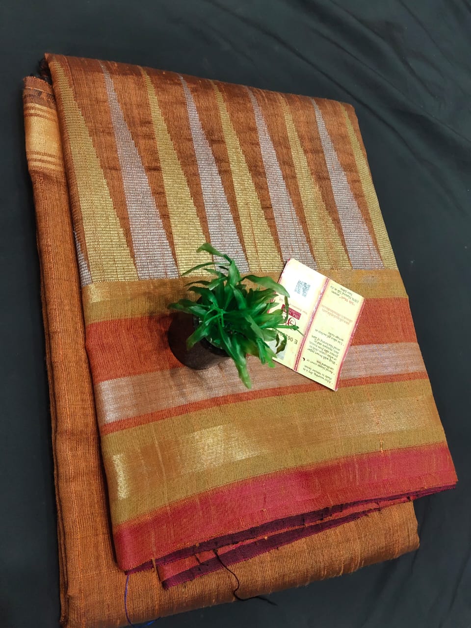 Pure raw silk saree with multi border with golden and silver tissue