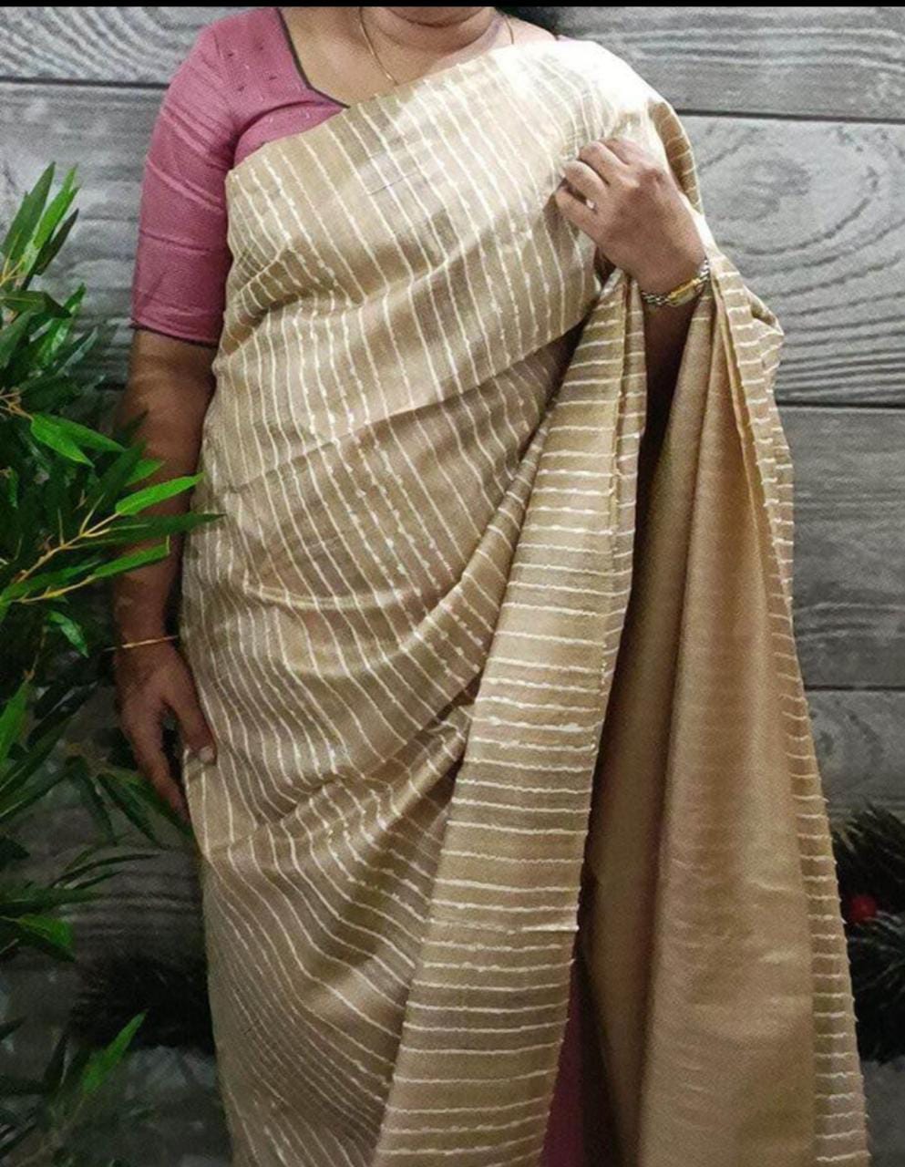 Semi Tussar Silk Saree with weaving design