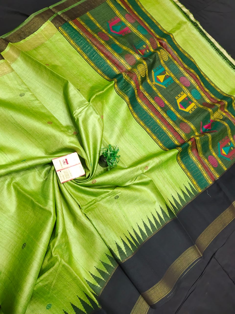 Pure Tussar silk dolabedi saree with buta