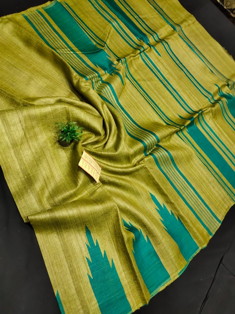 Pure tussar silk with temple border