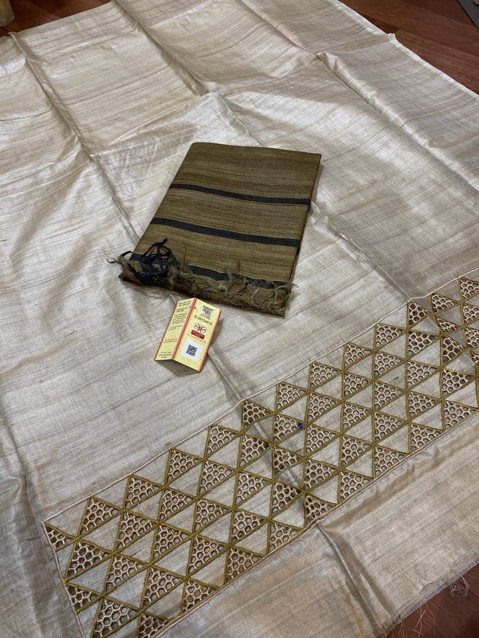 Pure desi Tussar cutwork top with tussar Ghicha plain dupatta