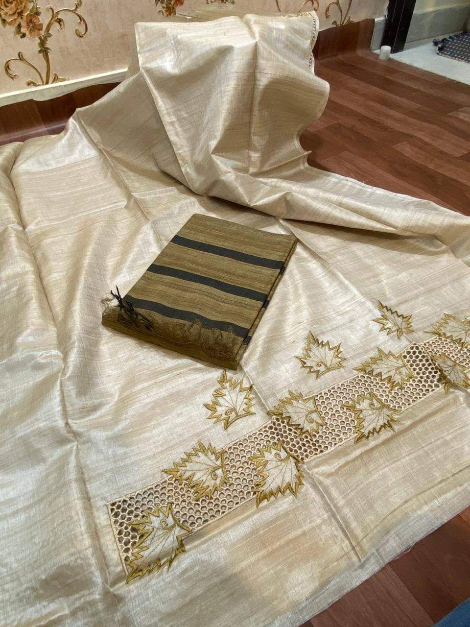 Pure desi Tussar cutwork top with tussar Ghicha plain dupatta