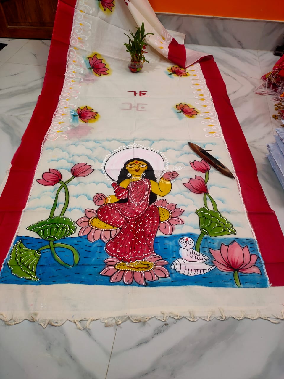 Pure Dhonekhali Taant Cotton Saree with Patochitro Painting