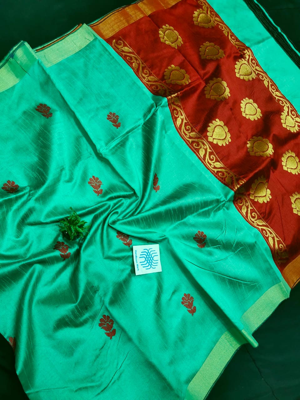 Semi Raw silk jala Jamdani saree with body buta