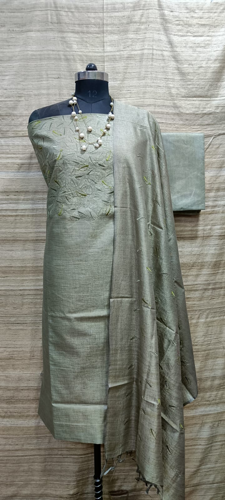 Embroidered  cotton suit materials