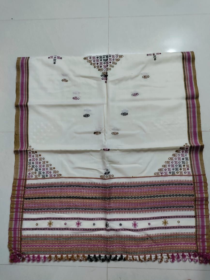 Bhujodi winter shawls