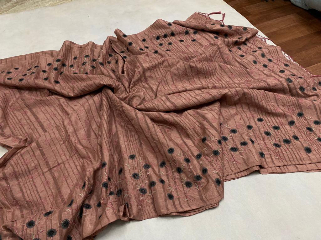 Semi silk cutwork border pallu saree with blouse piece