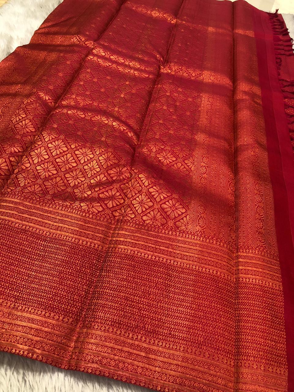 Pure handloom Kanchi pattu sarees with 2gram zari